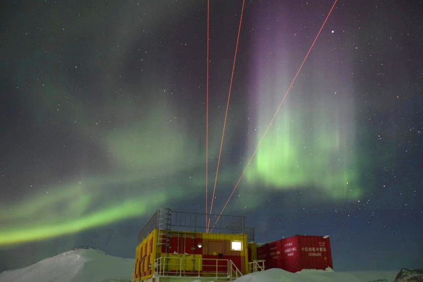 在南极中山站观测的钠多普勒激光雷达.png